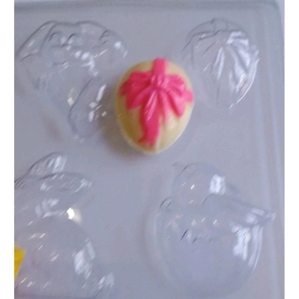 Easter Assortment‎ Plastic Candy Mold Eggs Bunnies Chics Miniature
